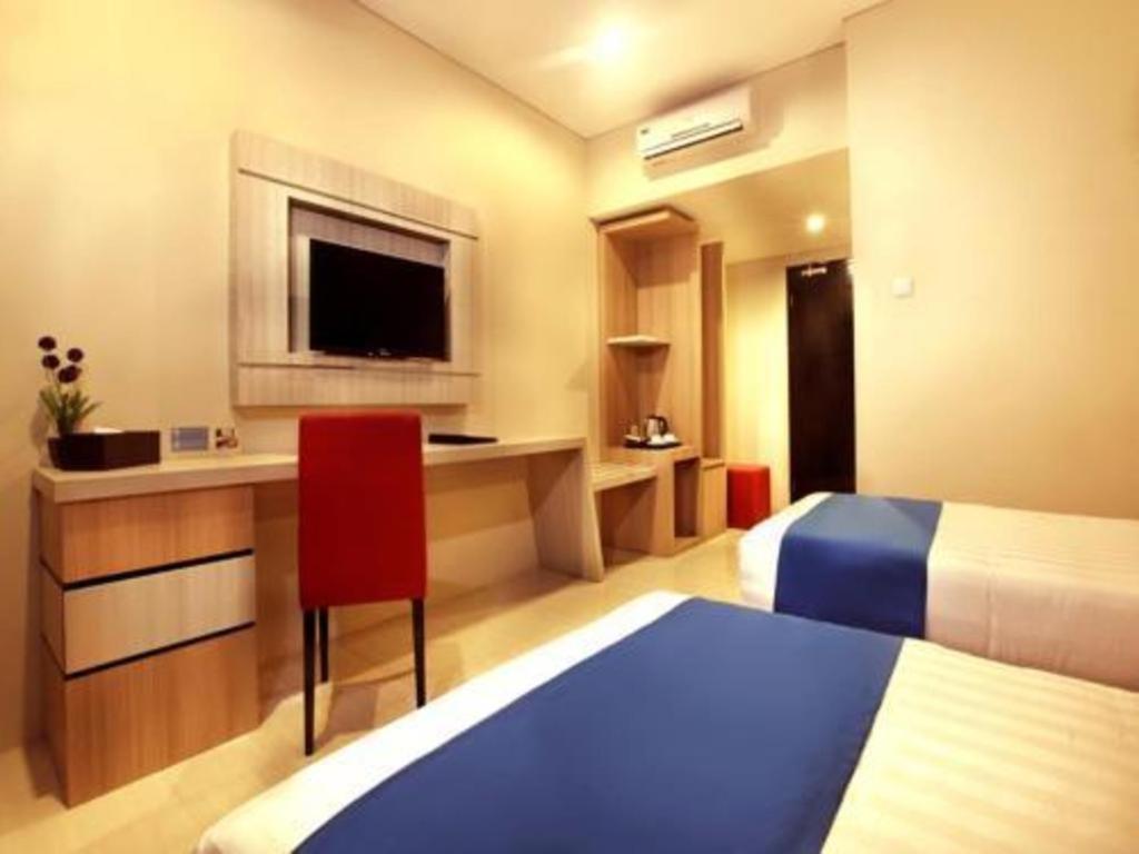 Asoka Luxury Hotel Bandar Lampung Exterior foto